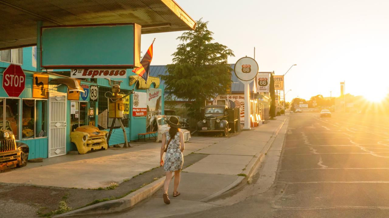 在一趟精彩公路之旅中探索美国