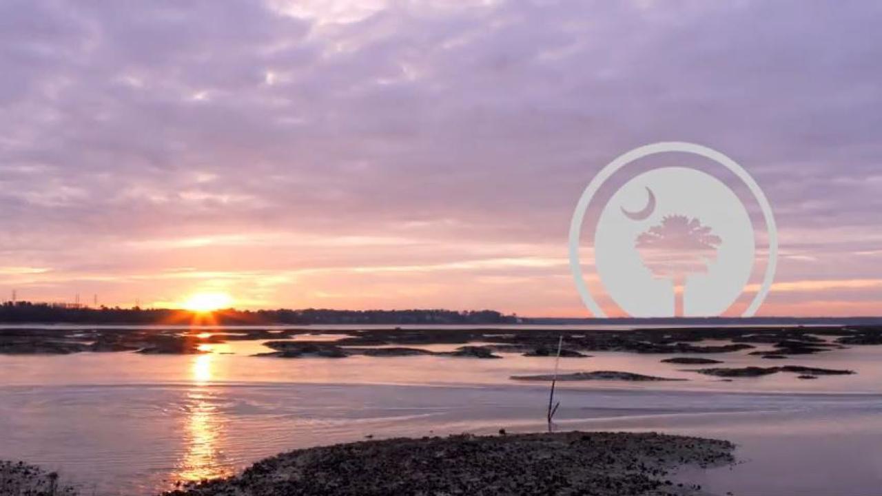 비디오 스크린샷 "바다에서부터 산까지"