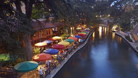 Le San Antonio River Walk