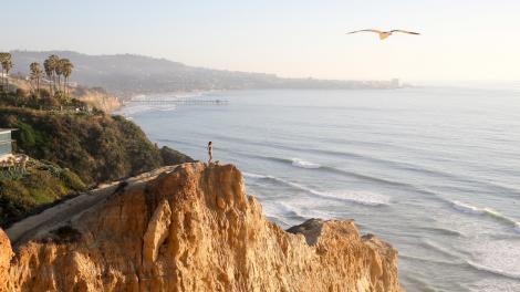 在米慎灣凌空翻滾