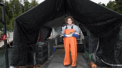 特拉弗斯城当地人