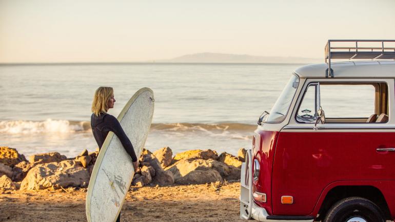 Excursión de surf en la mañana en Emma Wood State Beach