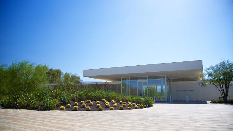 Midcentury modern architecture throughout the Palm Springs area has drawn Hollywood stars for years