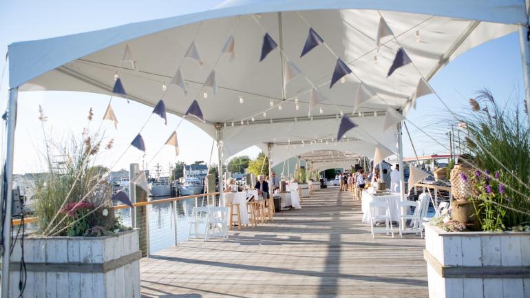 Les restaurants comme The Lobster House proposent de magnifiques vues. 