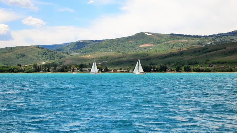 Sailing on Bear Lake