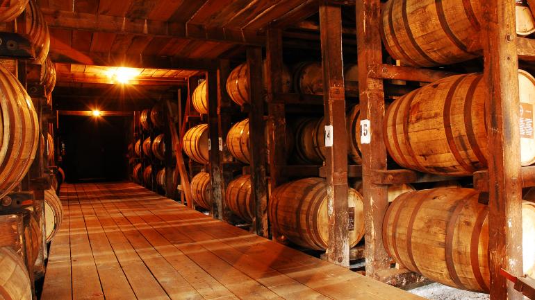 Celebration Distillation 公司的桶装新奥尔良朗姆酒 Celebration Distillation 公司的桶装新奥尔良朗姆酒