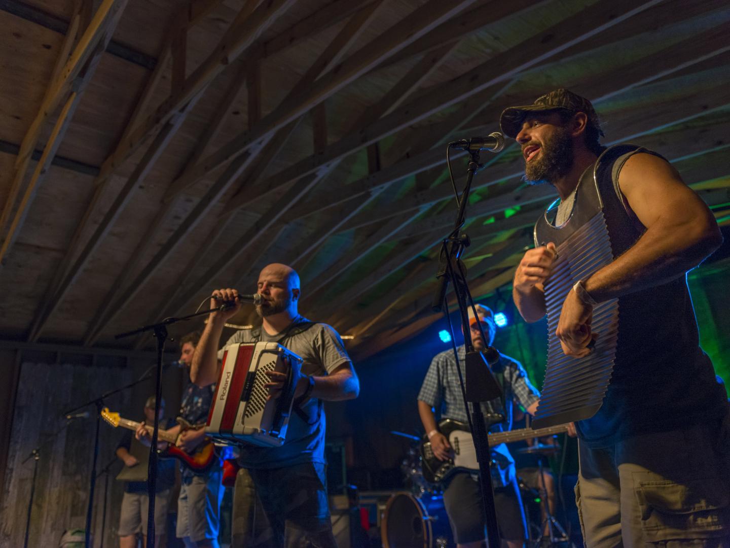 Voice of the Wetlands 湿地之声音乐节上的本土音乐