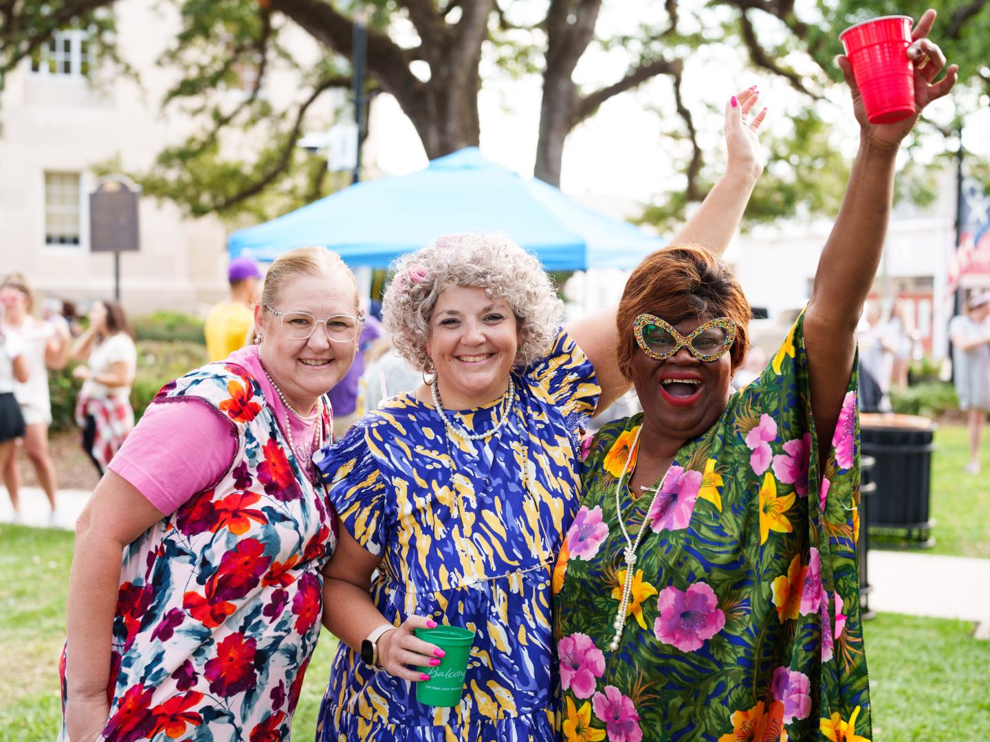 路易斯安那州霍马市一年一度的 Maw Maw Walker 活动参与者