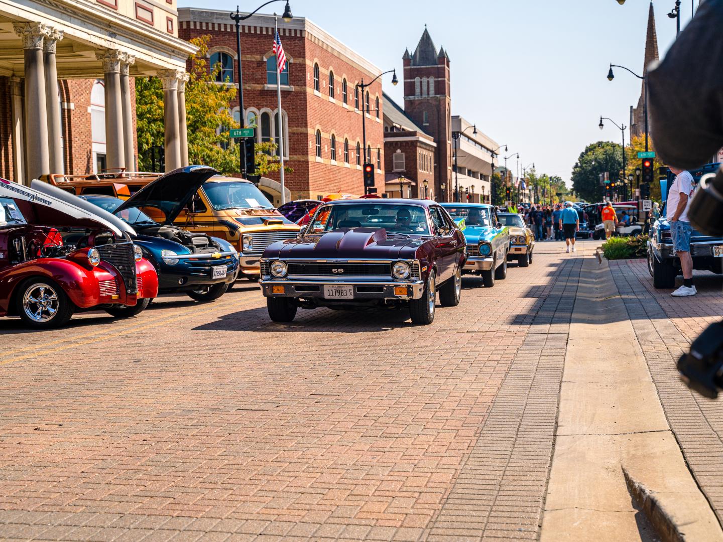 Autos auf dem Mother Road Festival in Springfield, Illinois