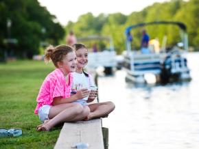在凯恩河享受一日美好时光