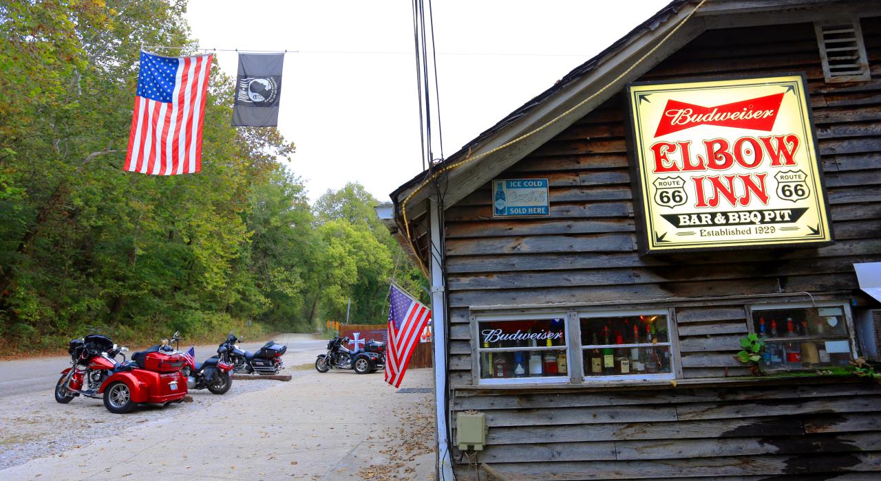 The Elbow Inn in Devil's Elbow is the perfect place for a roadside meal