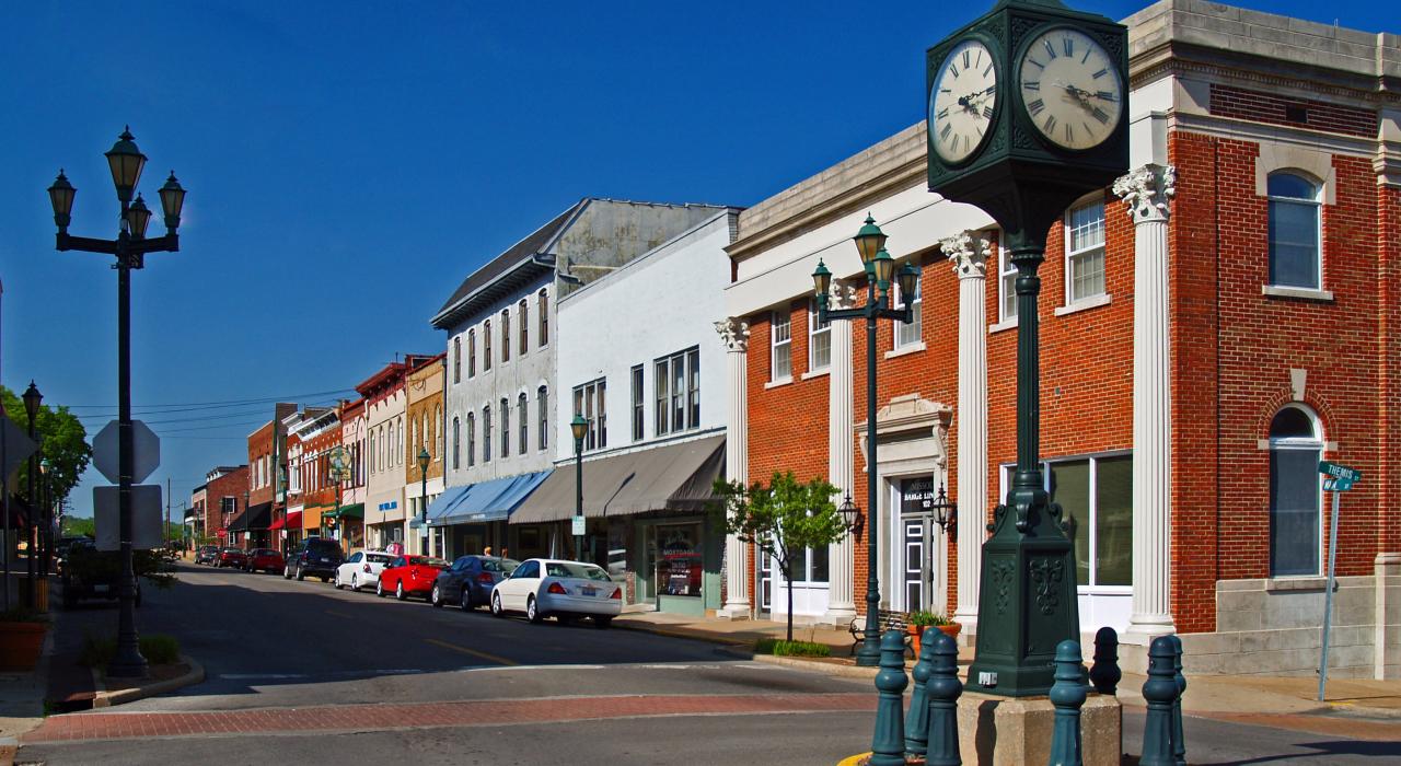 Historic Old Town Cape, the epicenter of dining and shopping