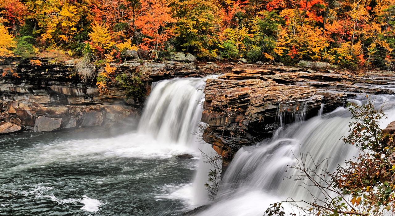 Cascades de Little River Falls, dans Little River Canyon National Preserve
