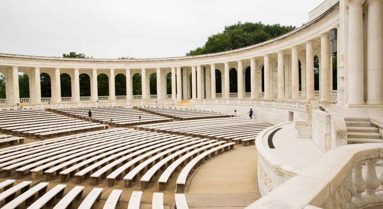 阿灵顿国家公墓的剧院