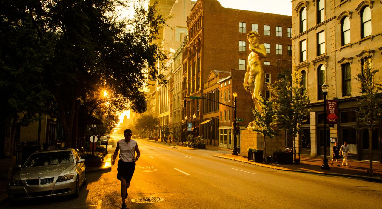 Sunrise over Main Street in downtown Louisville, Kentucky
